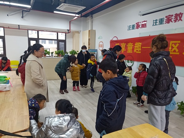 晨光社区开展“趣味猜谜，喜迎元宵”.jpg