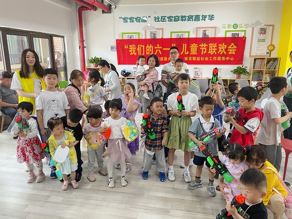 我们的六一.jpg
